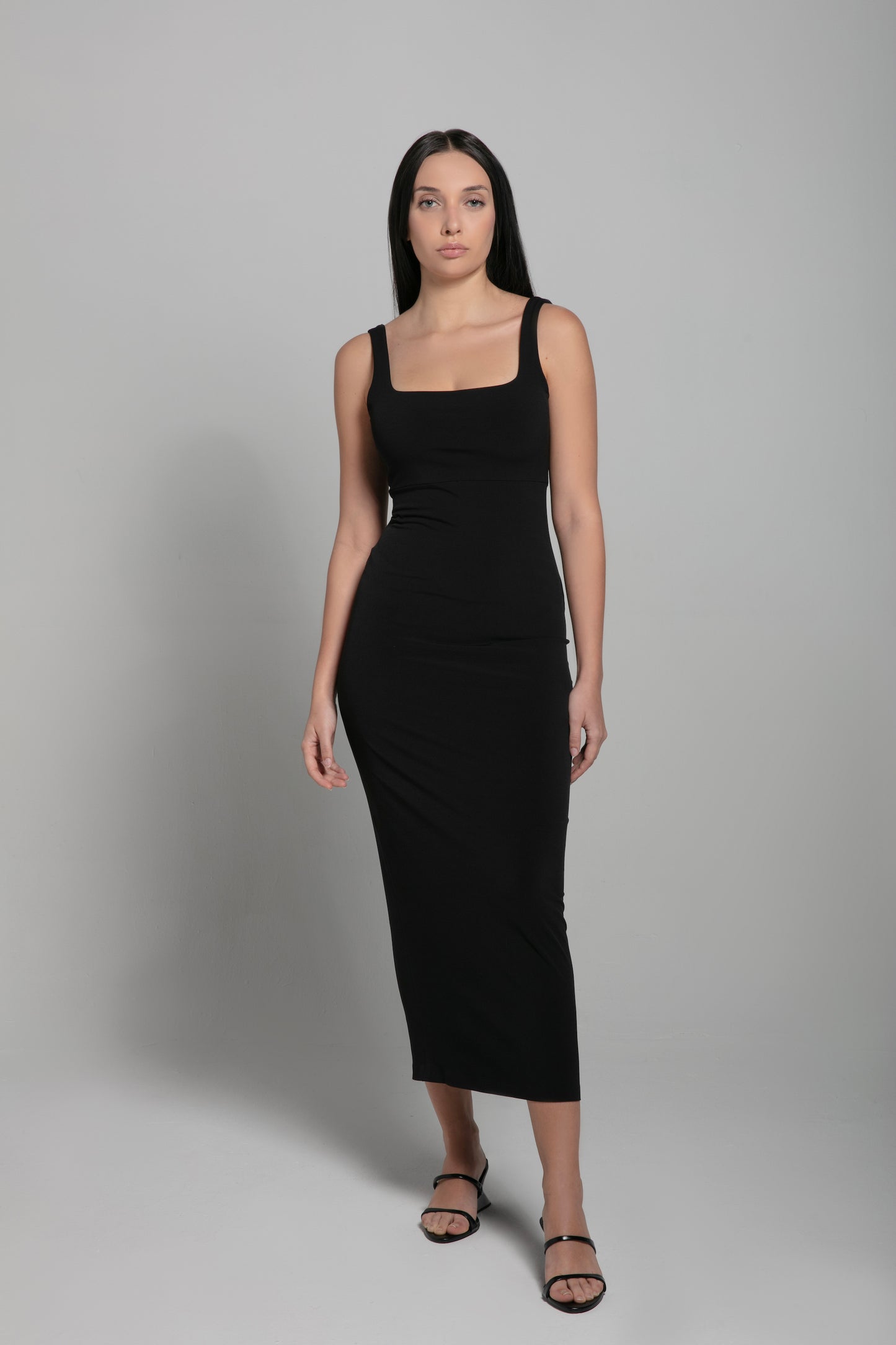 THE MAXIDRESS