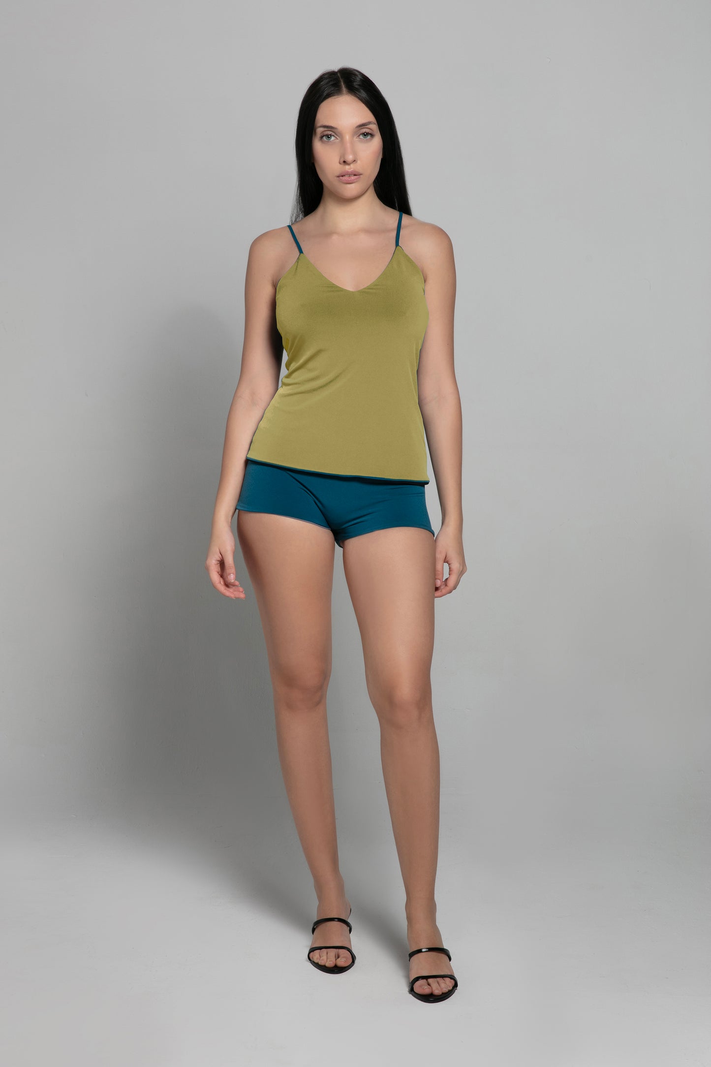 DEEP V TANK TOP
